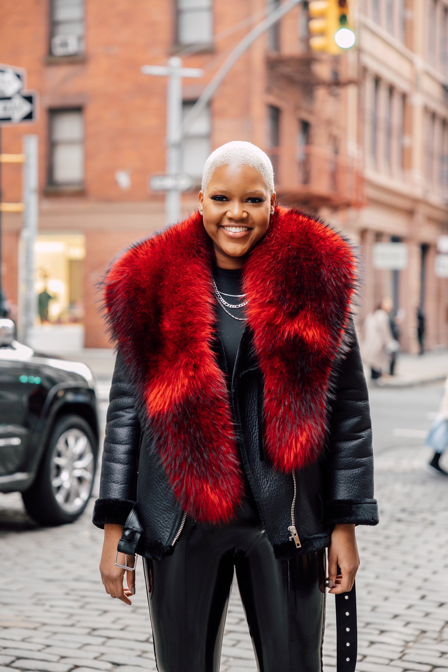 Queen of Heart fur collar