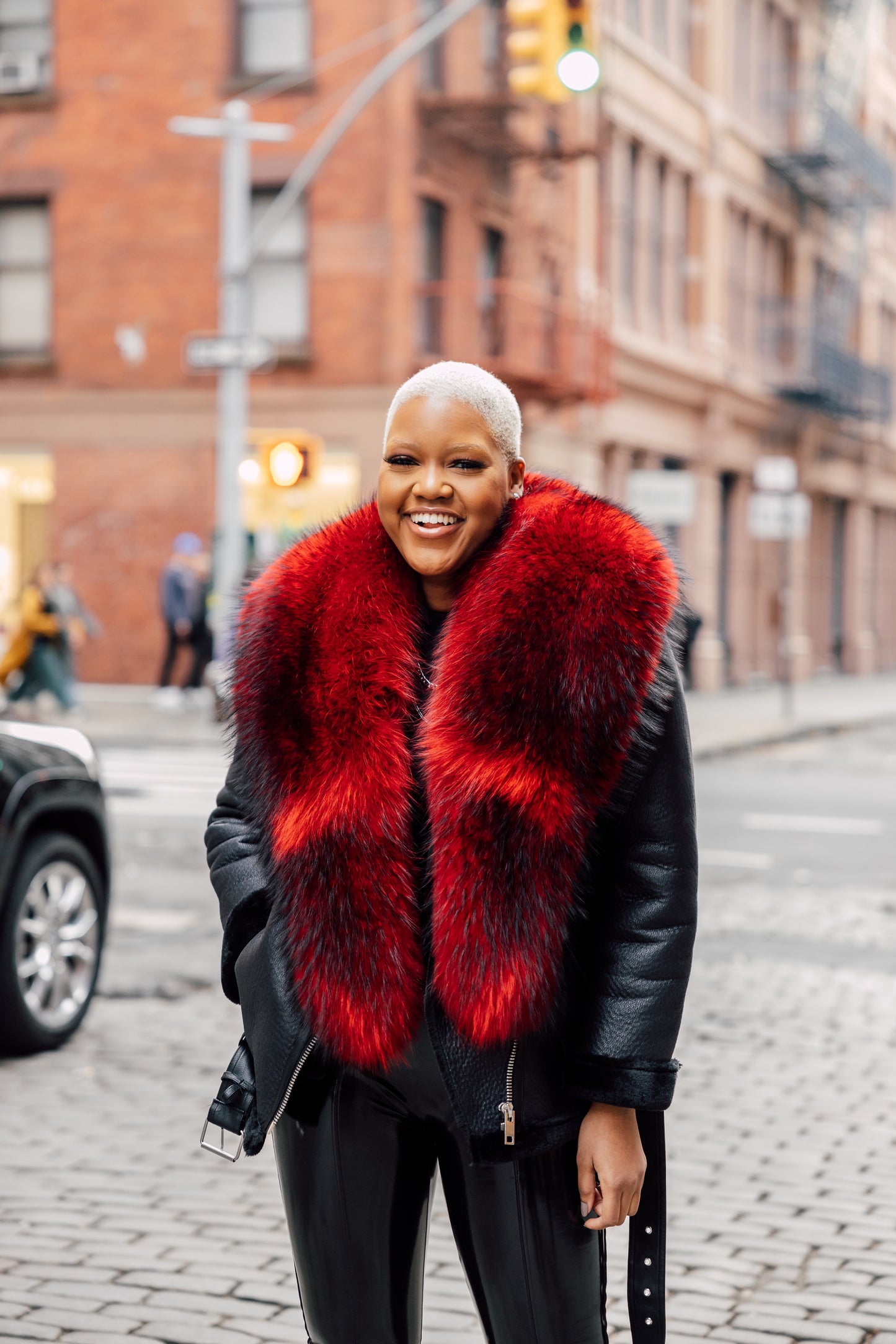 Queen of Heart fur collar